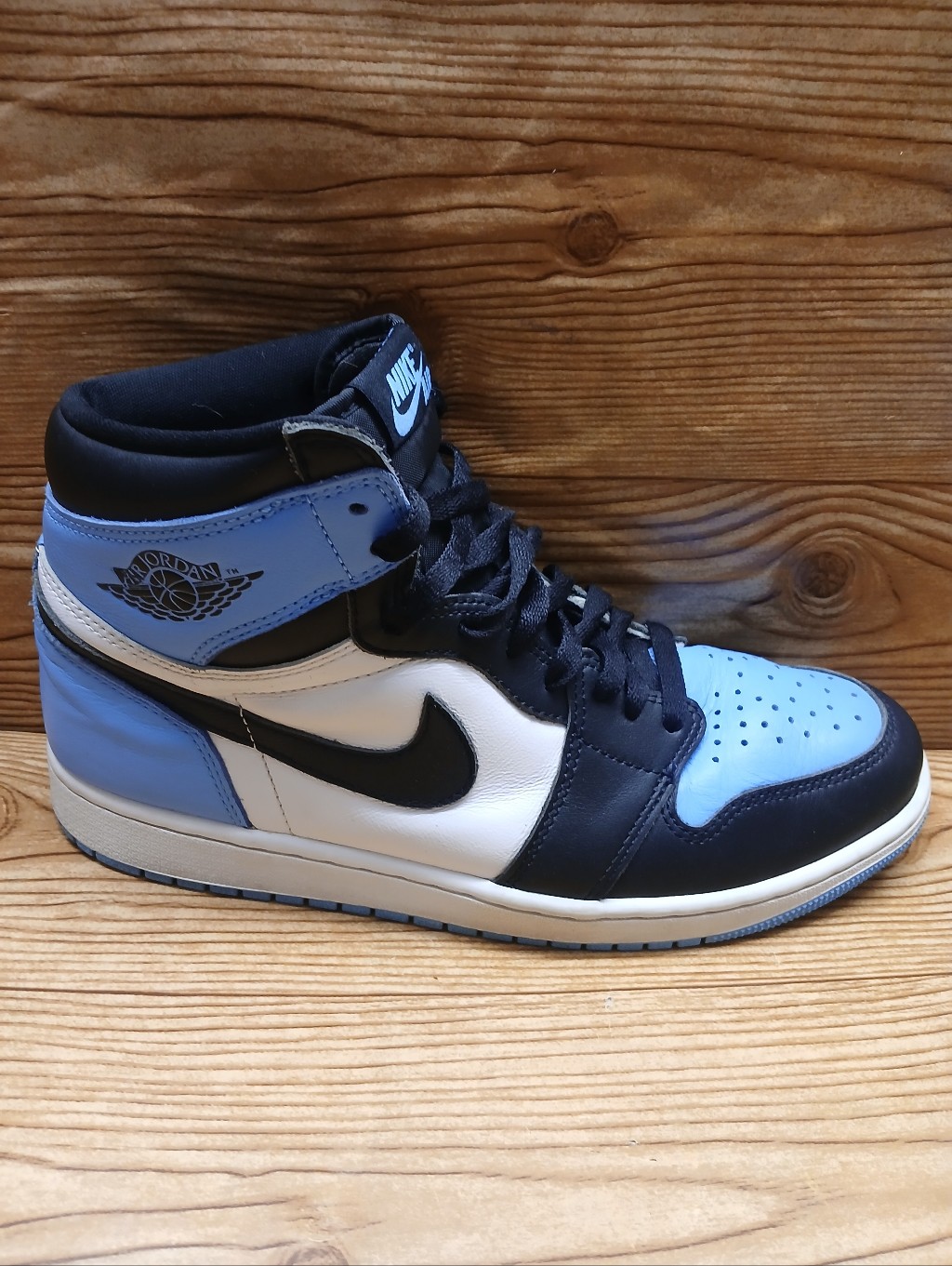 Jordan Air Jordan 1 Retro High Og Unc Toe White Black University Blue Sneaker